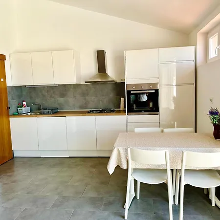 Penthouse With Sea View Daire