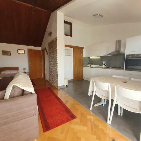 公寓 Penthouse With Sea View 马卡尔斯卡